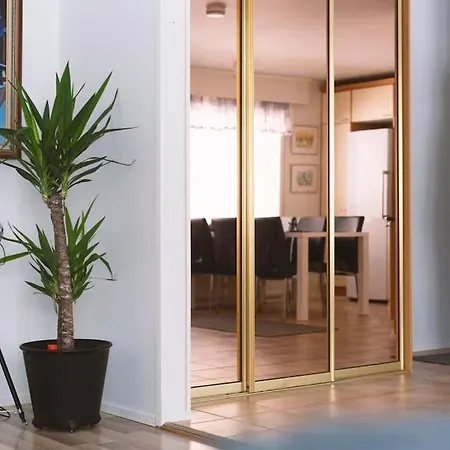 Spacious House Near Santapark *